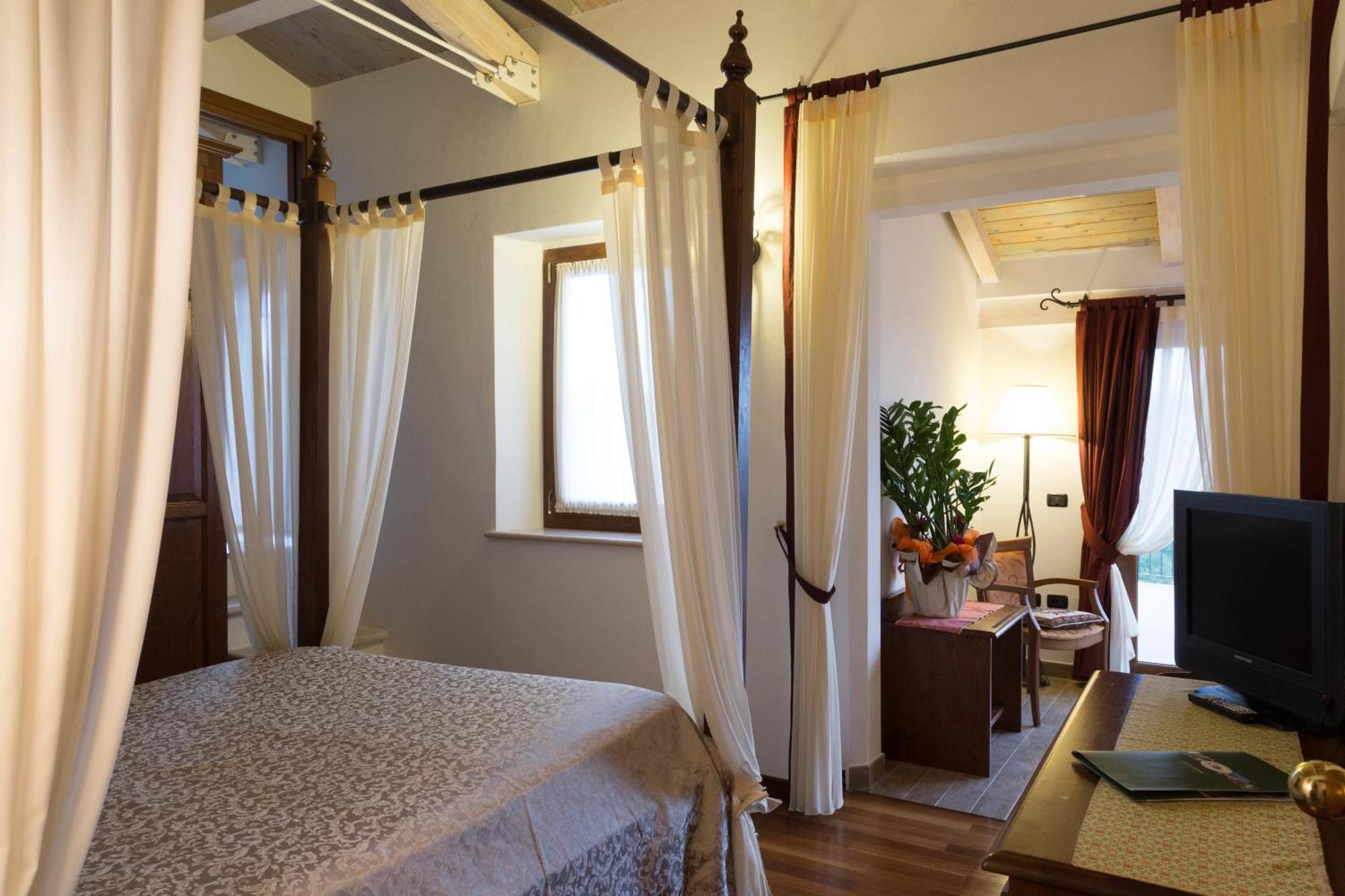 Colleverde Country House & Spa Urbino Eksteriør billede